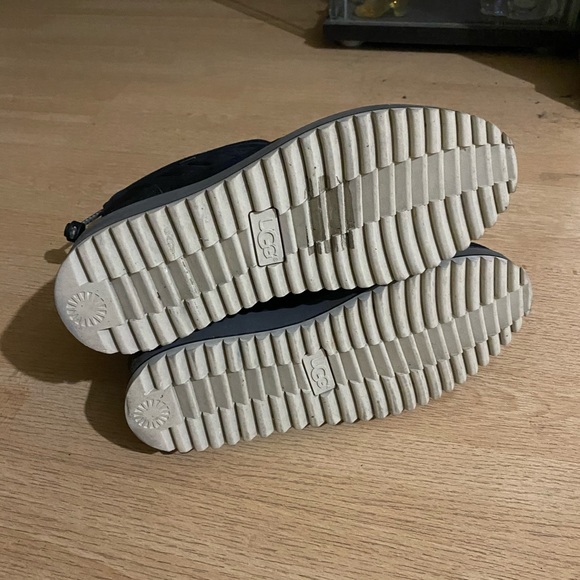 Ugg waterproof boots - Picture 7 of 7